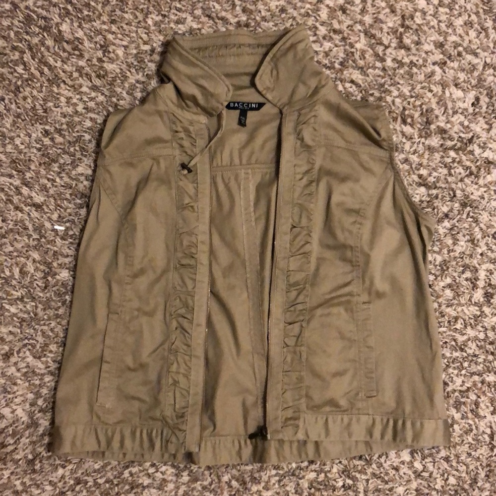 Khaki vest